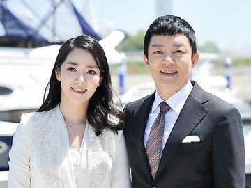 Beom-su Lee and Yoon-Jin Lee
