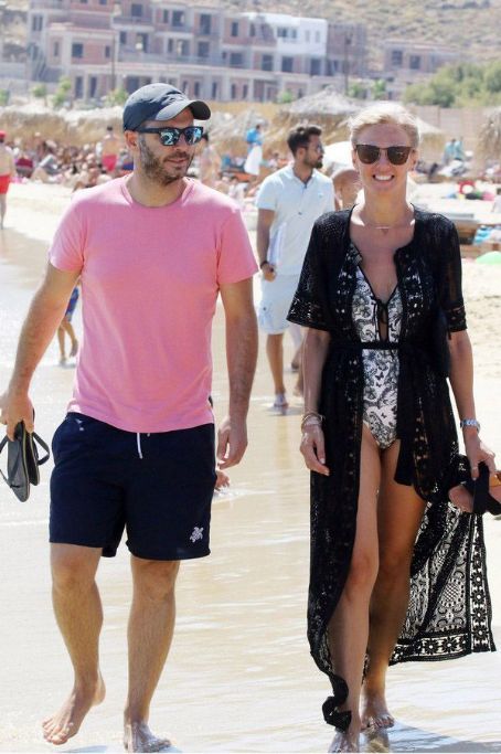 Hristina Kontova and Alexandros Bourdoumis: beach look