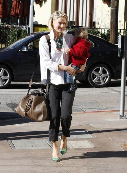 Ali Larter & Theodore Running Errands In Brentwood - FamousFix