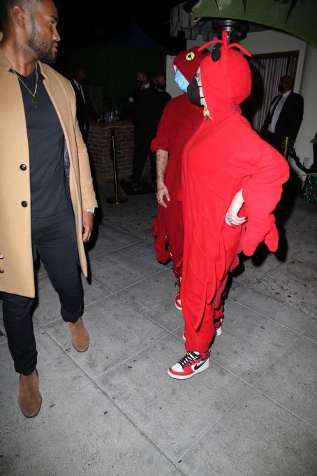 Billie Eilish – Seenleaving Doja Cat’s birthday party in West Hollywood