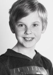 Adam Mitchell (Actor)