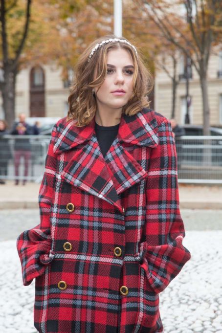 Morgane Polanski – Miu Miu Fashion Show in Paris