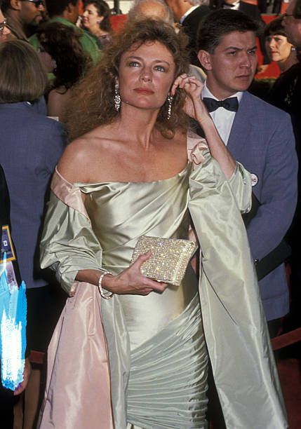 Jacqueline Bisset - The 61st Annual Academy Awards (1989)