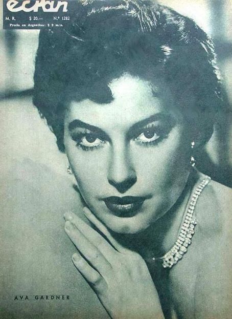 Ava Gardner, Ecran Magazine 16 August 1955 Cover Photo - Chile