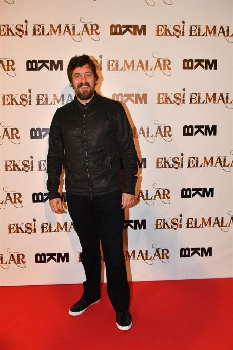 Mete Horozoglu : Eksi Elmalar Istanbul Premiere