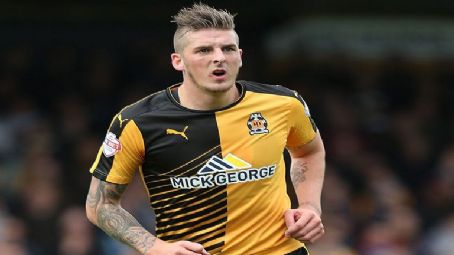 Liam Hughes (footballer, born 1992)