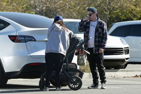Brenda Song – With Macaulay Culkin take their new baby to the LA Zoo
