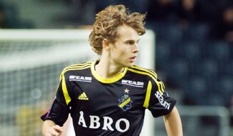 Sam Lundholm