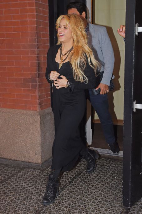 Shakira – Out in Soho, NYC 05/16/2017