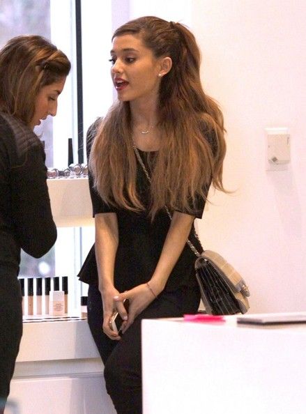 Ariana Grande and her mother Joan out shopping at the Chanel Store in ...