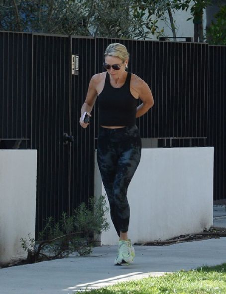Amy Robach – Spotted on a jog in Los Angeles