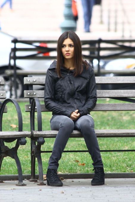 Victoria Justice as Lindy Sampson as Eye Candy | Victoria Justice ...