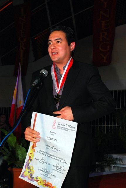 Alex Santos