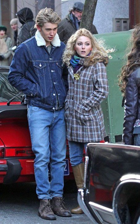 Annasophia Robb Shot A Kissing Scene For The Carrie Diaries Famousfix 4061