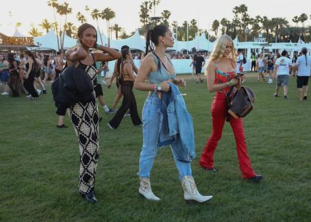 Shanina Shaik – With Jasmine Tookes at the Coachella Valley Music and