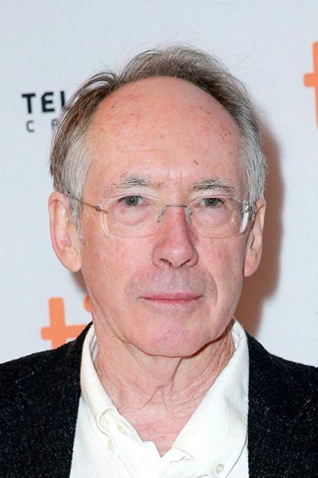 Who is Ian McEwan dating? Ian McEwan girlfriend, wife