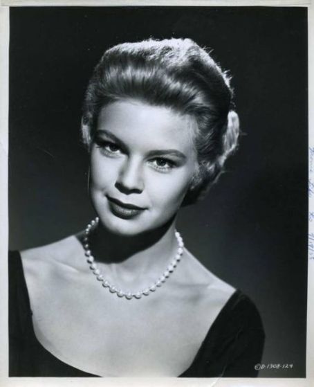 Betsy Palmer Photos - Betsy Palmer Picture Gallery - Who's Dated Who?