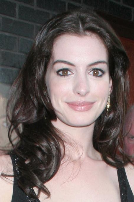 Anne Hathaway - "Becoming Jane" NY Premiere, 24.7.2007