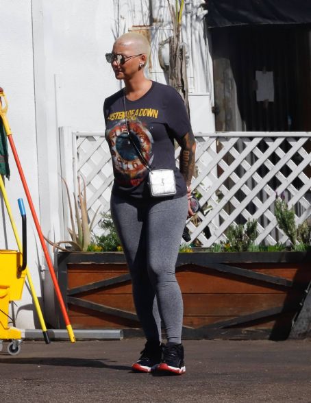 Amber Rose – With Alexander AE Edwards out for lunch in Los Angeles