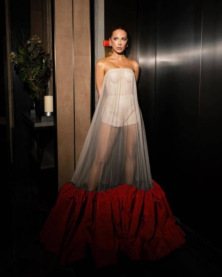 Kate Beckinsale – Christopher Horne photoshoot (September 2023)