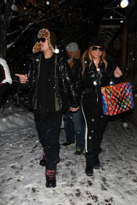 Mariah Carey Indulges in Louis Vuitton Shopping Spree in Aspen: Photo  3269236, Mariah Carey Photos