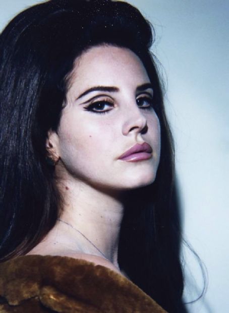 Lana Del Rey - V Magazine Pictorial [United States] (October 2015 ...