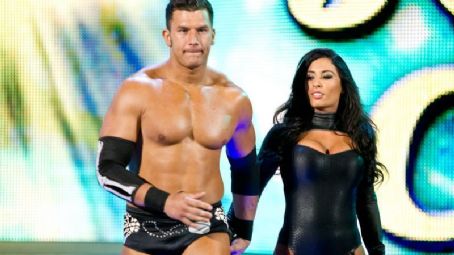 Karlee Pérez and Jonathan Curtis