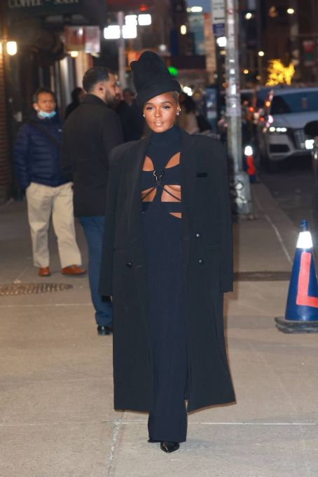 Janelle Monáe – Arriving at The Late Show with Stephen Colbert in New York