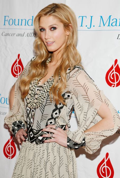 Delta Goodrem - 33rd Annual Awards Gala For The T. J. Martell Foundation For Leukemia, Cancer And AIDS Research In NYC, 28.10.2008.