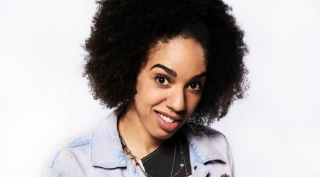 Pearl Mackie