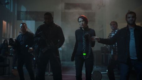 Chyler Leigh as Alex Danvers in Supergirl S03E10 – Legion of Sueprheroes