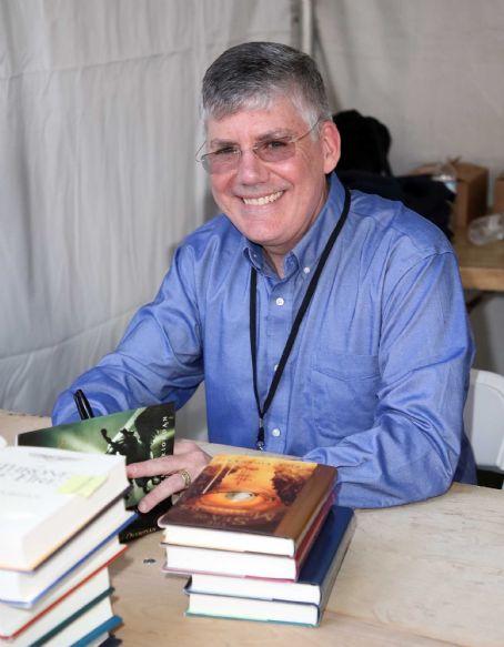 Who is Rick Riordan dating? Rick Riordan girlfriend, wife