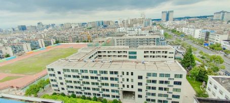 Yangzhou Xinhua High School