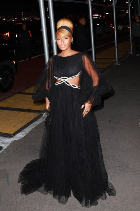 Janelle Monae – Attend the National Board of Review Annual Awards Gala in New York