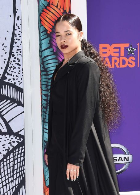 Jayson Tatum Wife Ella Mai : Flipboard: Ella Mai Performs 'Trip' on 'Tonight Show' : Mai shot