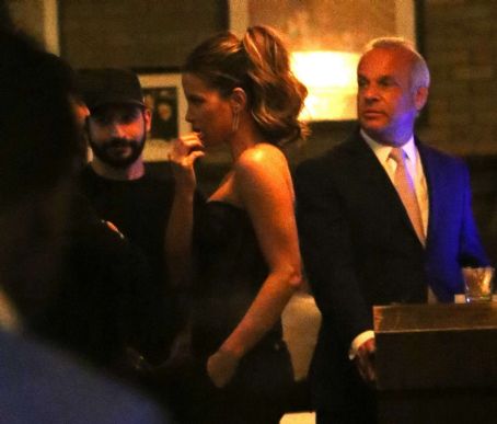Kate Beckinsale at Craigs Restaurant in West Hollywood | Kate
