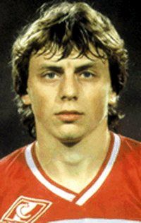 Valeri Shmarov (footballer)