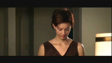 Ashley Judd plays Claire Kubik in Carl Franklin's drama/thriller High ...