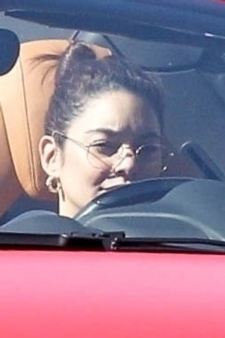 Vanessa Hudgens – Leaving Dogpound gym in her red Ferrari | Vanessa ...