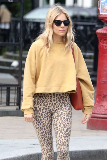 Sienna Miller's Leopard Leggings and Gucci Mules Look for Less - The Budget  Babe