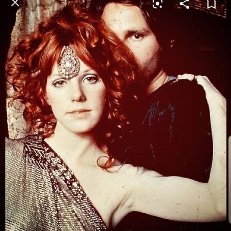 Jim Morrison and Pamela Courson - Dating, Gossip, News, Photos