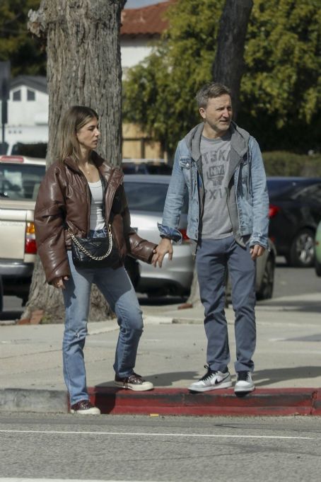 Kelly Rizzo – With Breckin Meyer spotted holding hands in Los Angeles
