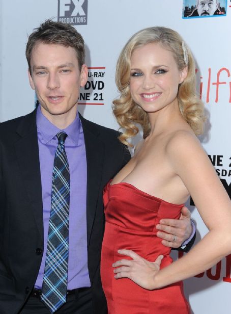 Alex Weed And Fiona Gubelmann Photos News And Videos Trivia And Quotes Famousfix
