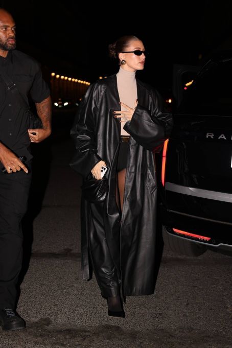 Hailey Bieber – Seen as she left her hotel in Paris