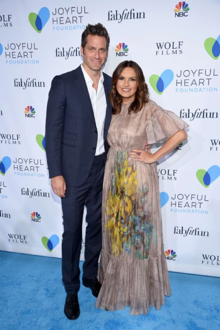 Mariska Hargitay and Debra Messing – 2017 Joyful Revolution Gala in NY