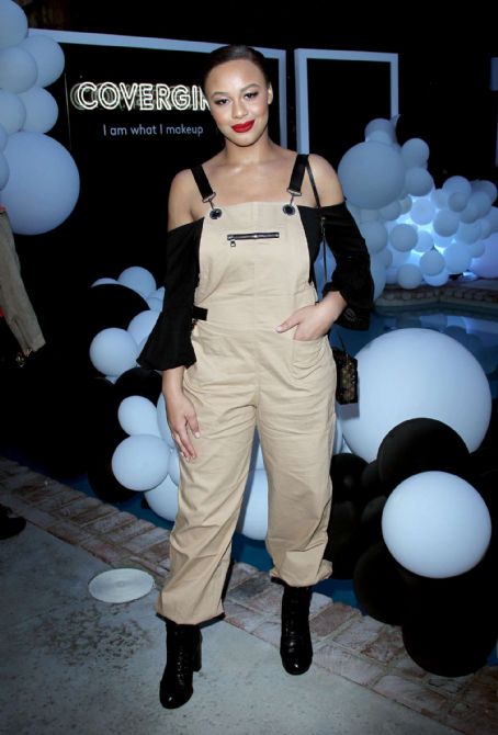 Nia Sioux – Covergirl Fall Preview Event in Los Angeles | Nia Sioux