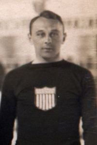 Leon Tuck