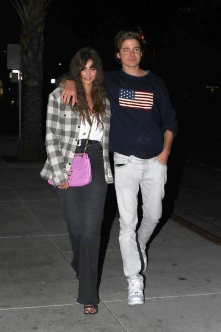 Taylor Marie Hill Walk With Her Boyfriend In West Hollywood Famousfix Com Post