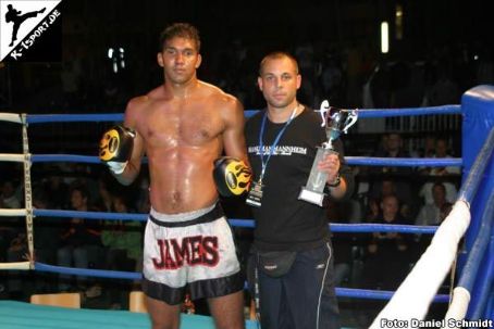 James Phillips (kickboxer)