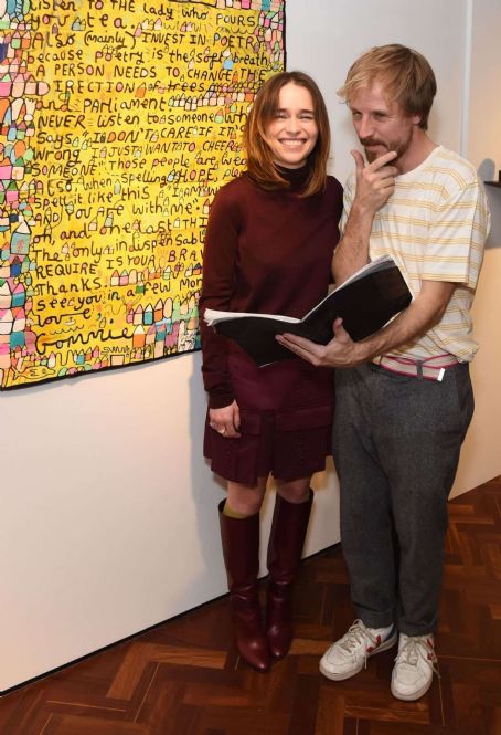 Emilia Clarke – Gommie Exhibition at Messums London | Emilia Clarke